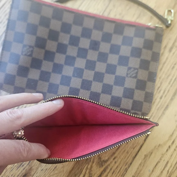 Checkered Brown Designer Handbag Set - Picture 12 of 13